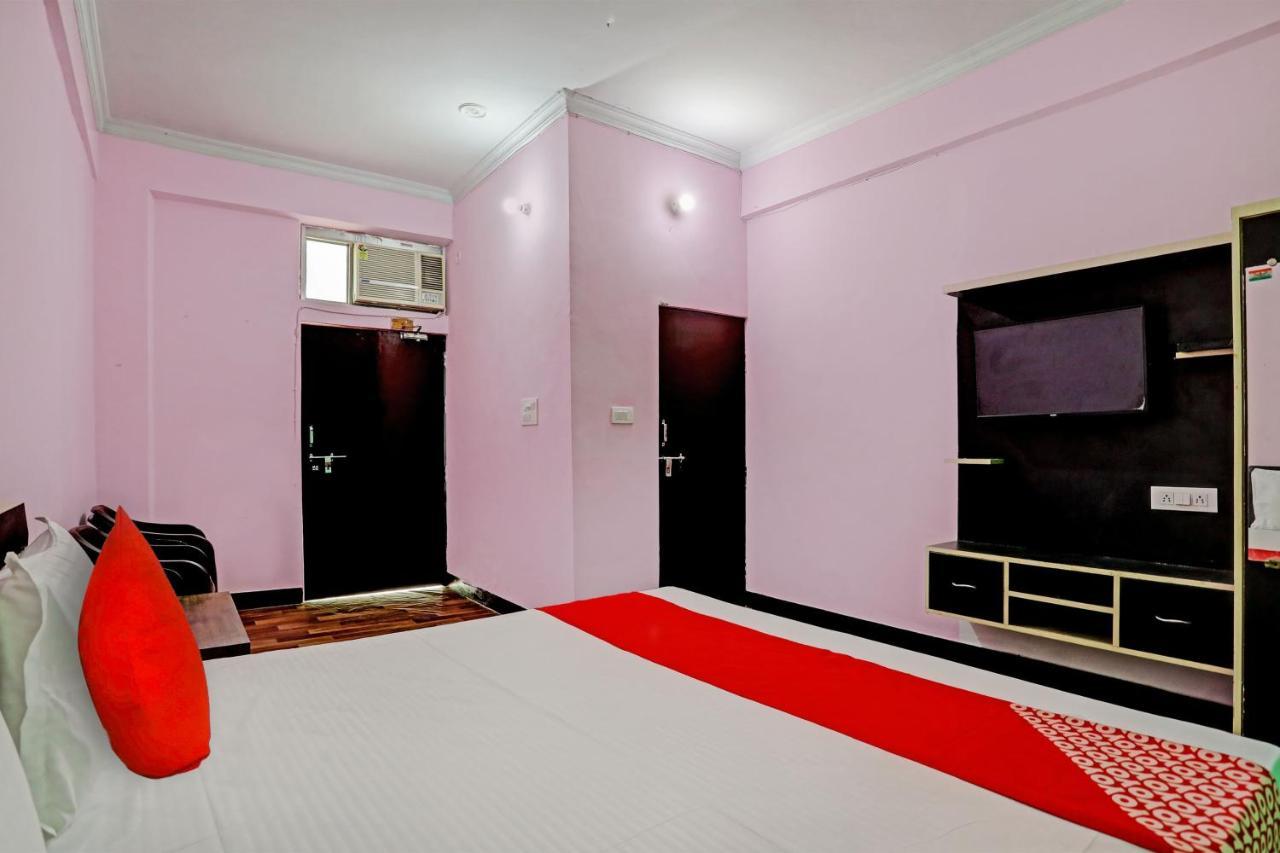 Oyo Flagship Vrindavan Hotel Lucknow